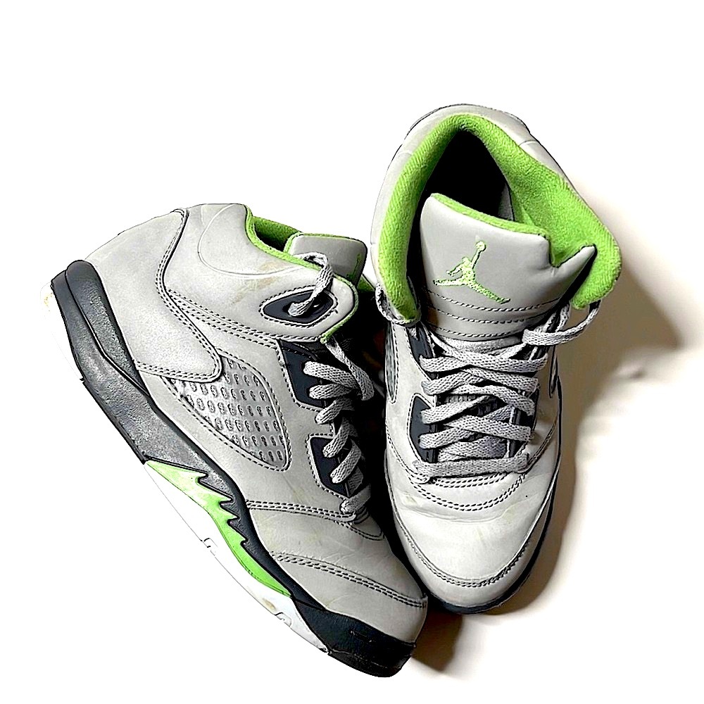 Nike Jordan Retro 5 - Boys Sneakers (Size 3Y)